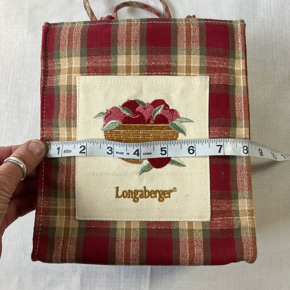 Longaberger Bundle, Breast Cancer Basket W/ Liner & Protector & Tote - Picture 3 of 13